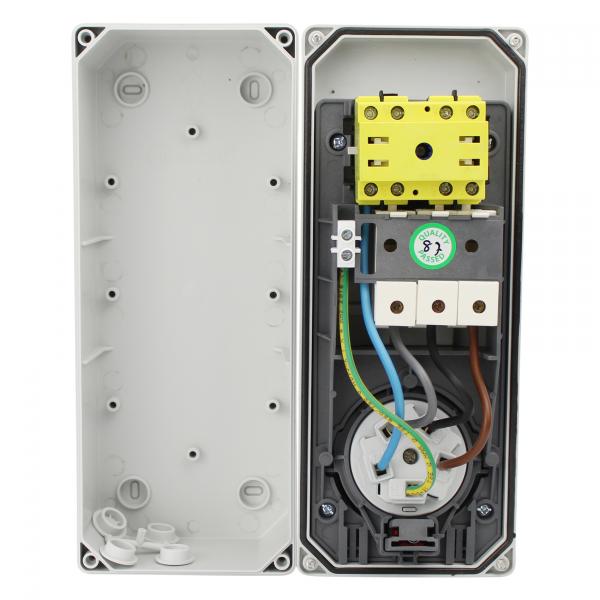 CEE Schaltersteckdose 5x32A IP44 inkl. Sicherung mit Interlock abschaltbar